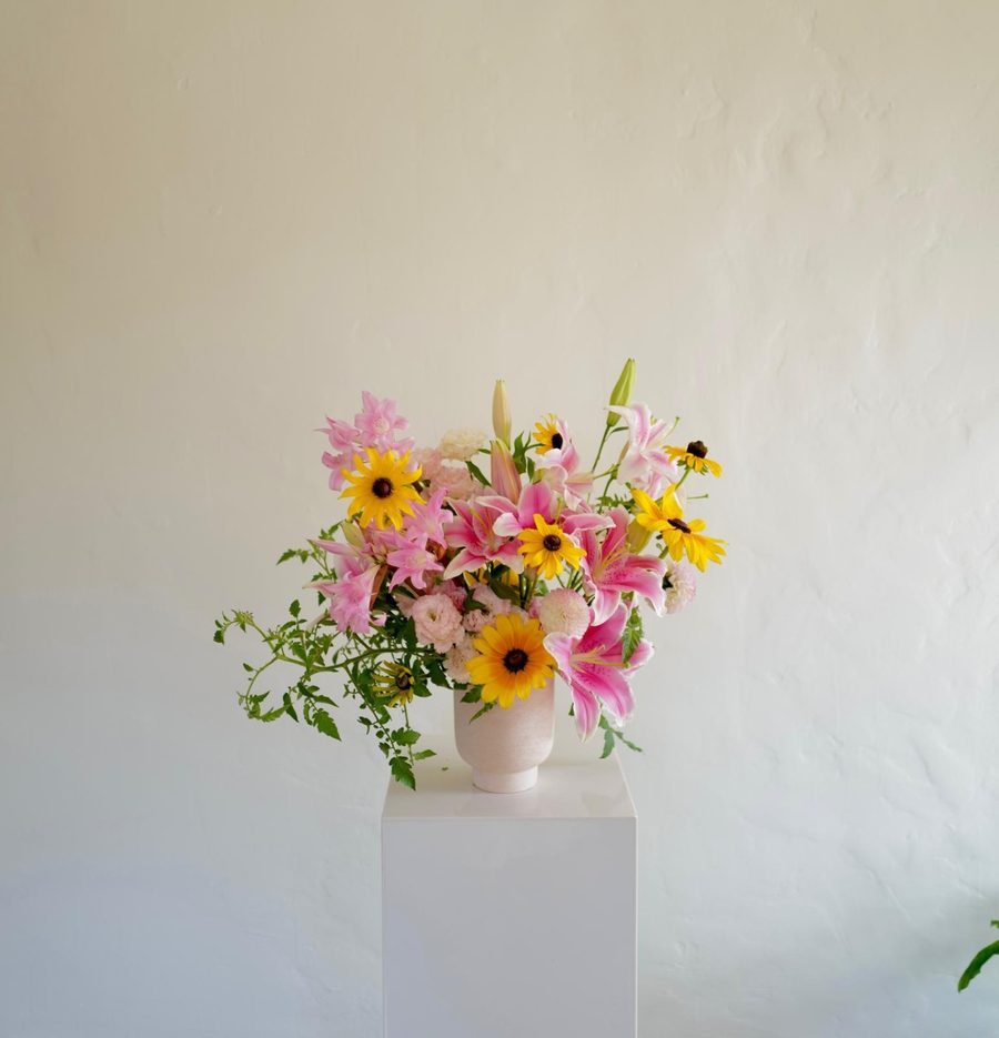 Floral arrangement 24